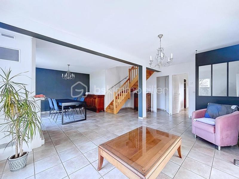 Maison - 124 m² - 7 pièces