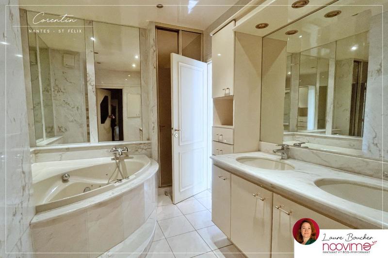 Appartement - 121 m² - 4 pièces