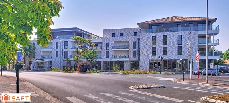 Appartement - 100 m² - 4 pièces