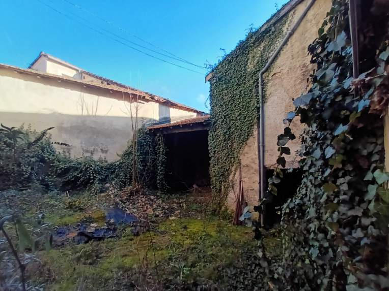 Propriété - 220 m² - 5 pièces