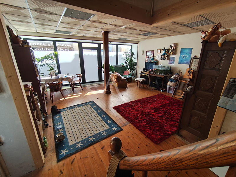 Maison - 110 m² - 4 pièces