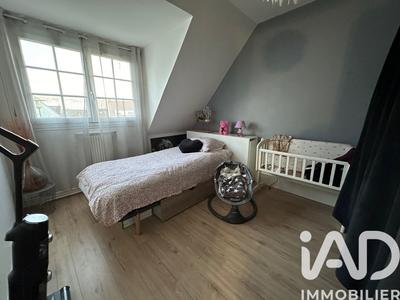 Maison - 93 m² - 4 pièces
