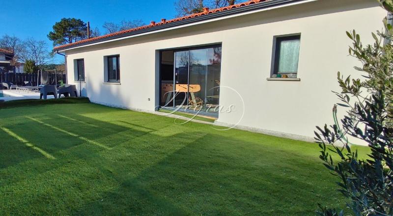 Maison - 113 m² - 6 pièces