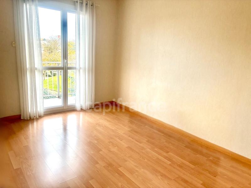 Appartement - 81 m² - 5 pièces