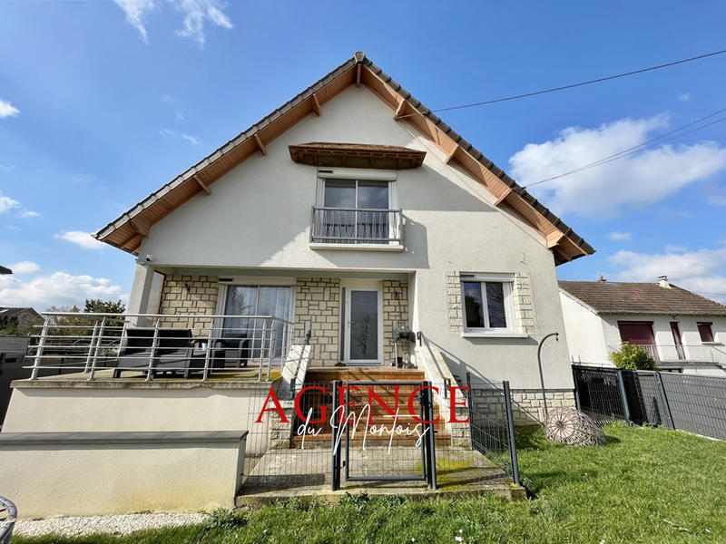 Maison - 150 m² - 5 pièces