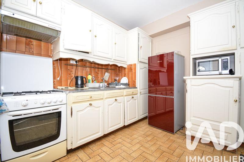 Immeuble - 180 m² - 5 pièces