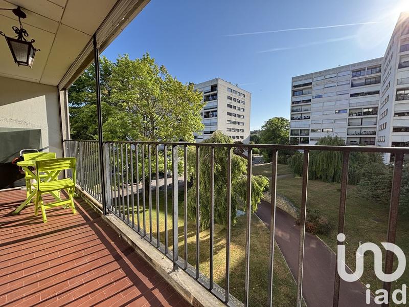 Appartement - 90 m² - 4 pièces