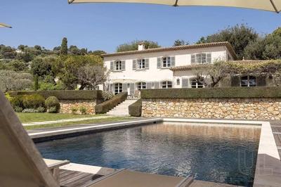 Bastide - 435 m² - 7 pièces