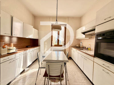 Immeuble - 360 m² - 12 pièces