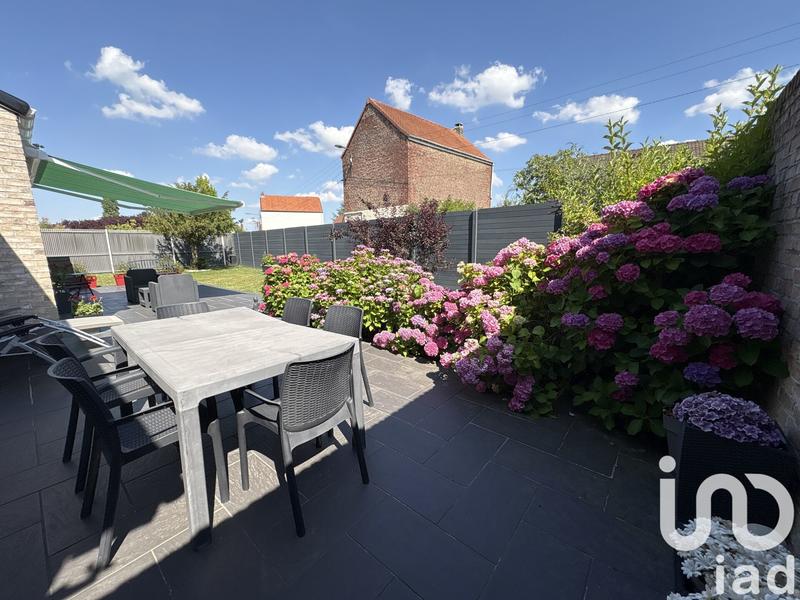 Maison - 217 m² - 8 pièces