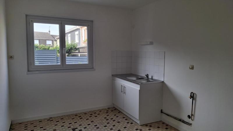 Maison - 94 m² - 5 pièces