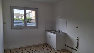 Maison - 94 m² - 5 pièces