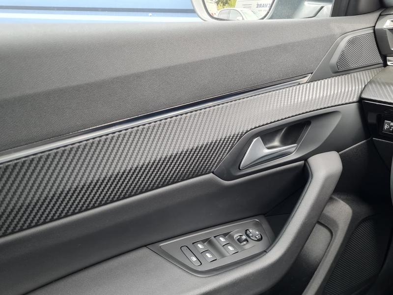 Peugeot 508 Allure Pack 180 Ch Eat8 1.6i Puretech