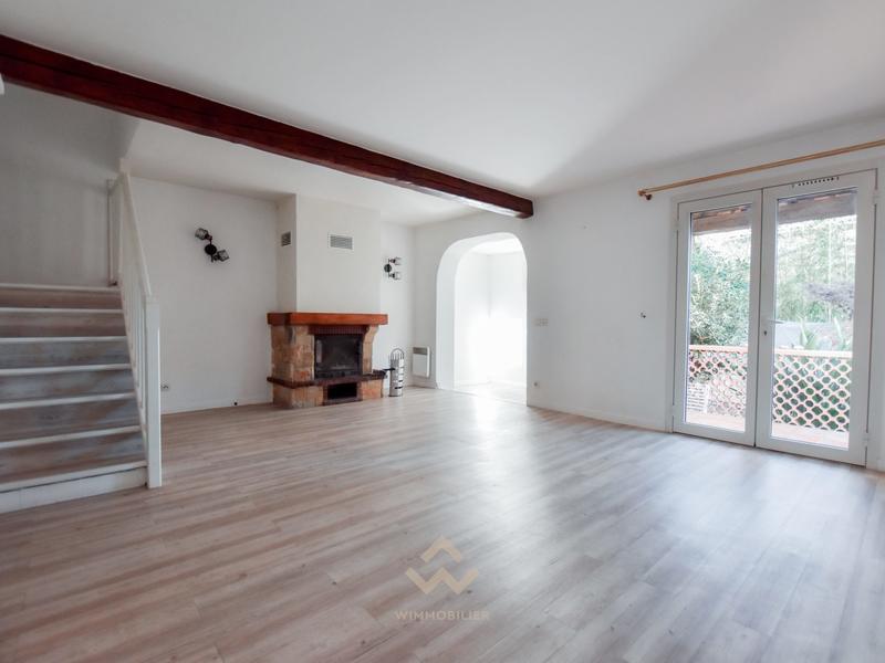 Maison traditionnelle - 114 m² - 4 pièces