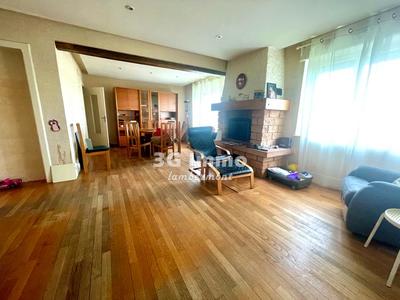 Maison - 170 m² - 8 pièces