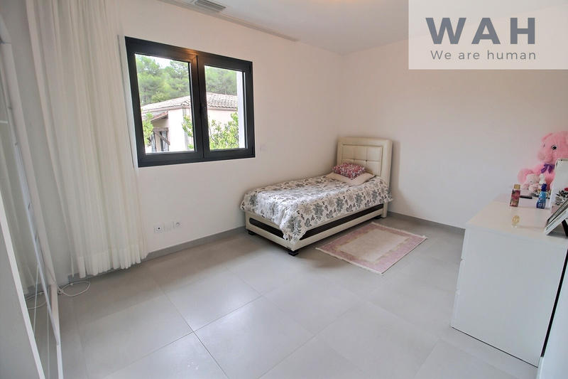 Villa - 118 m² - 4 pièces