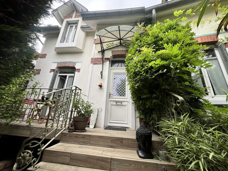 Maison ancienne - 160 m² - 8 pièces