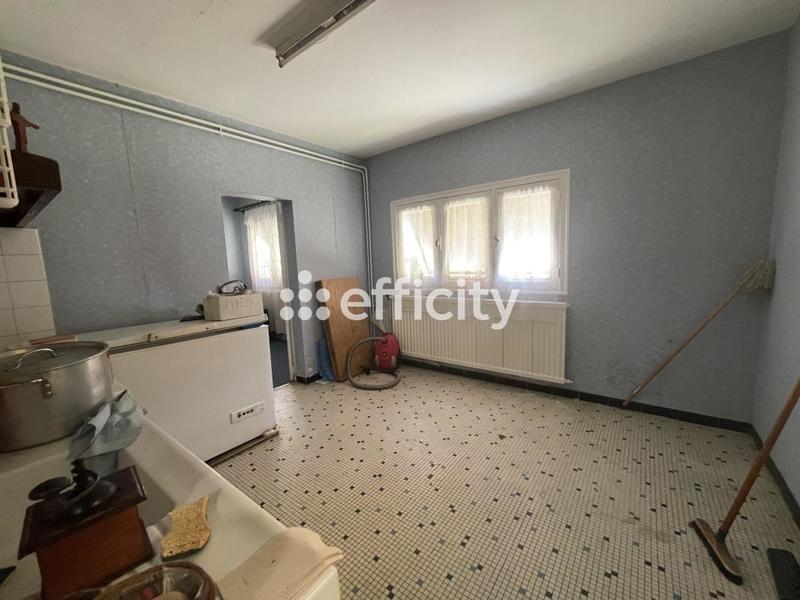 Maison - 98 m² - 4 pièces