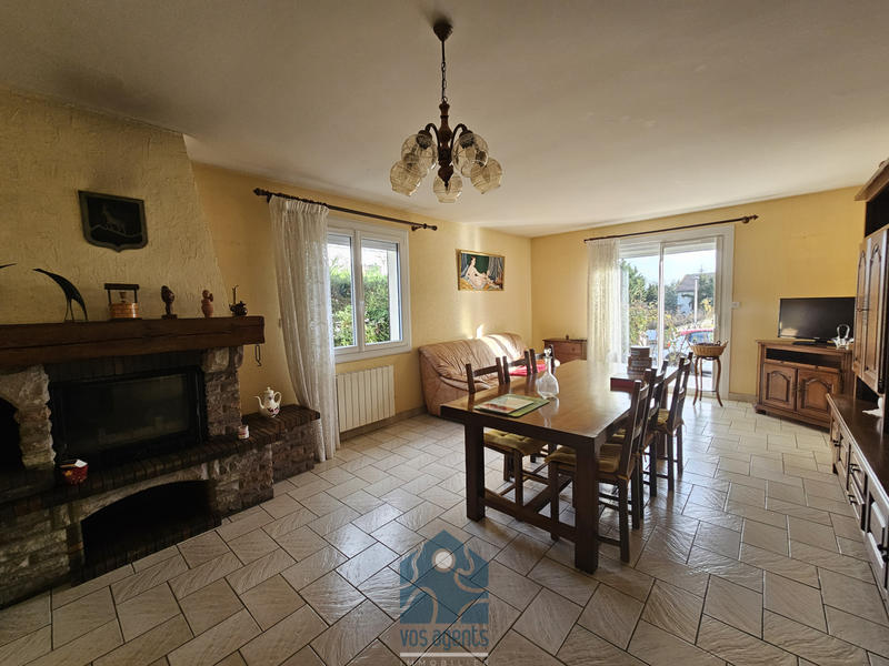 Maison - 98 m² - 6 pièces