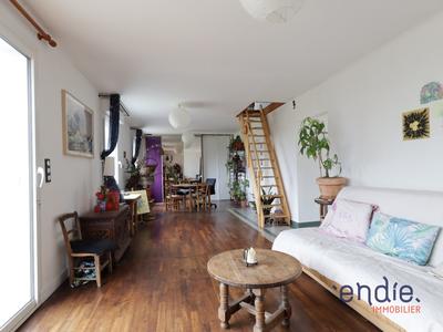 Maison - 97 m² - 4 pièces