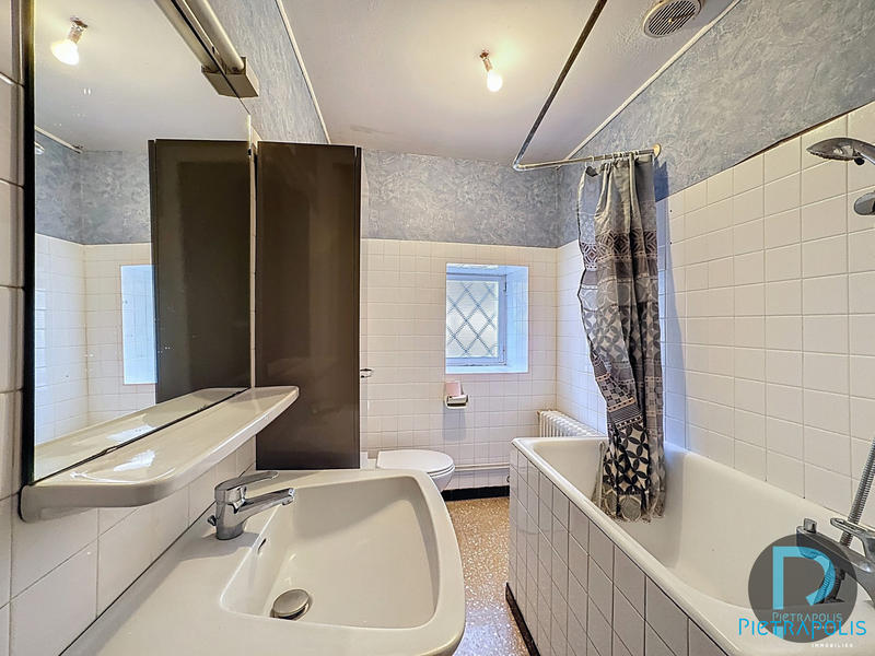 Maison - 150 m² - 6 pièces