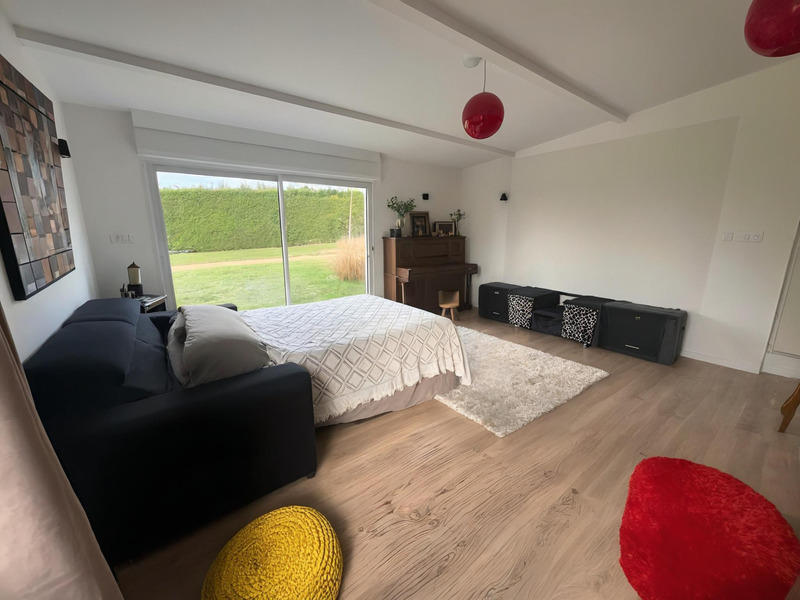 Maison - 264 m² - 7 pièces