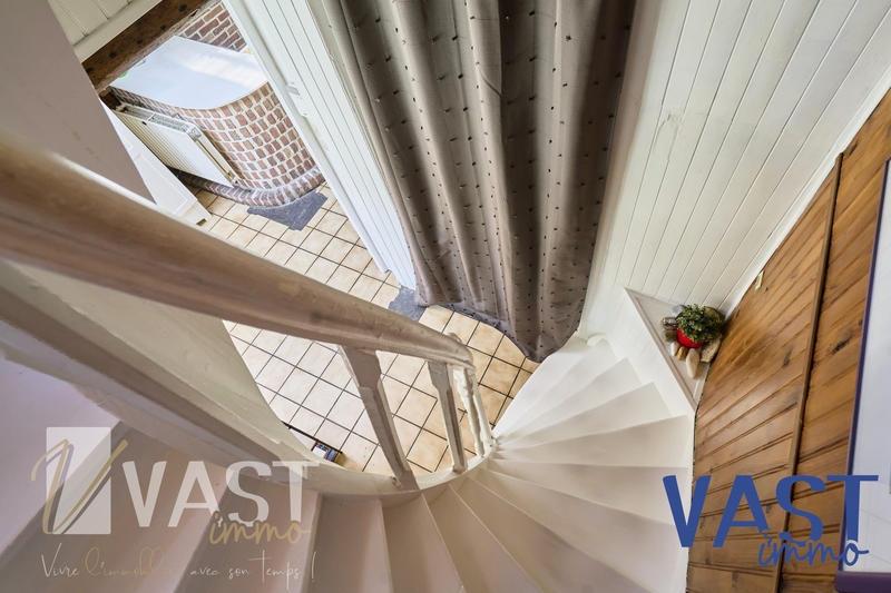 Maison ancienne - 156 m² - 6 pièces