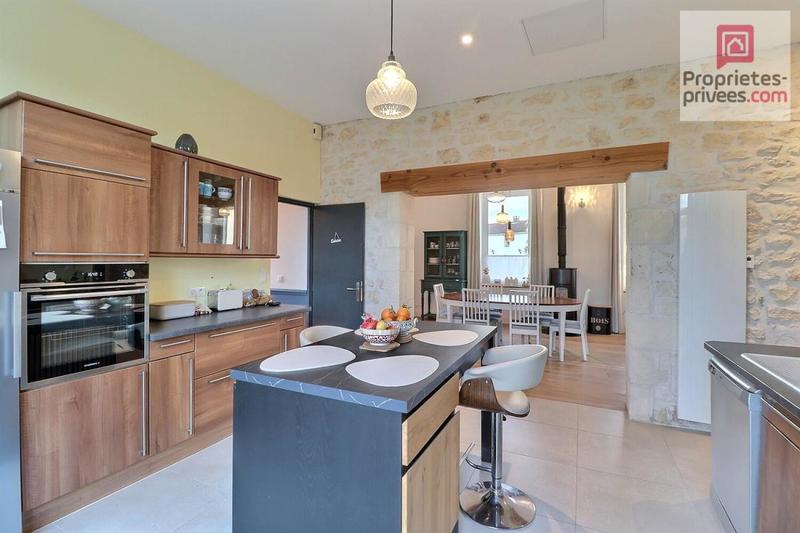 Propriété - 149 m² - 7 pièces