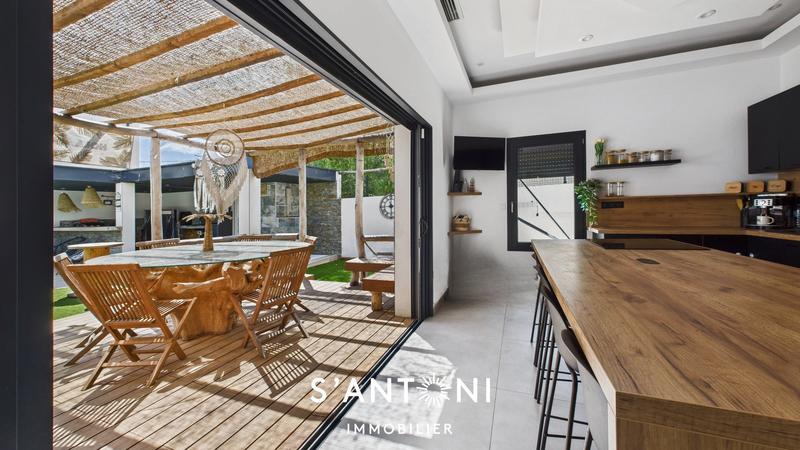 Maison - 125 m² - 4 pièces