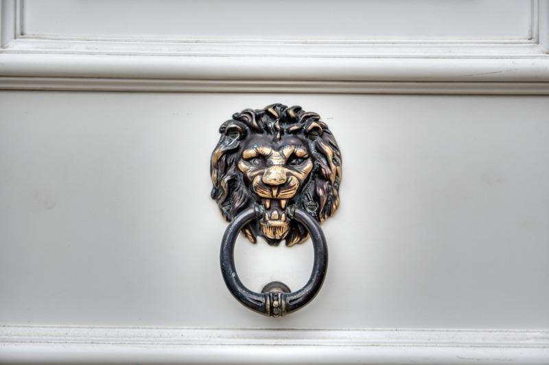 Maison bourgeoise - 260 m² - 9 pièces