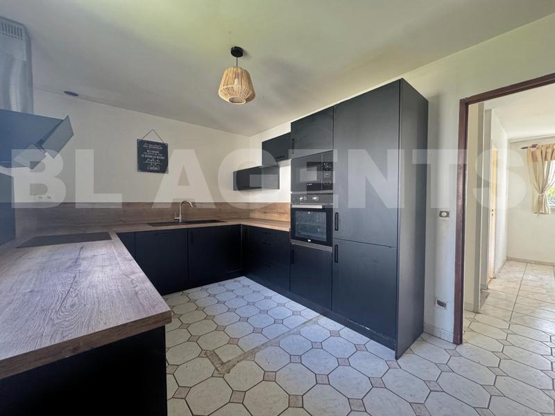Maison - 112 m² - 4 pièces