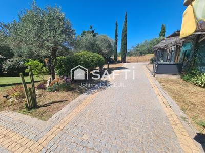 Maison - 150 m² - 5 pièces