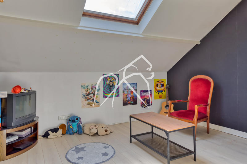 Maison - 106 m² - 5 pièces