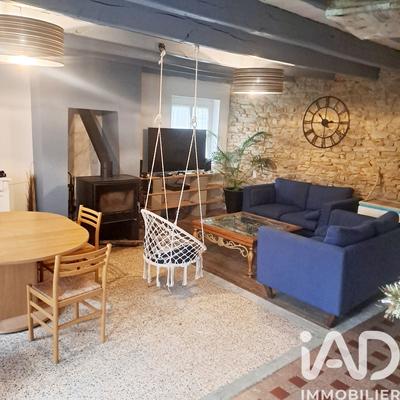 Maison de village - 80 m² - 3 pièces