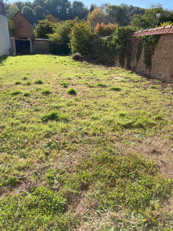 Terrain constructible - 437 m²