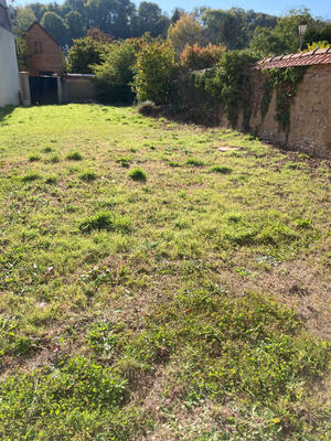 Terrain constructible - 437 m²