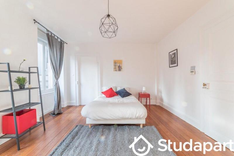 Chambre - 20 m² - 1 pièce