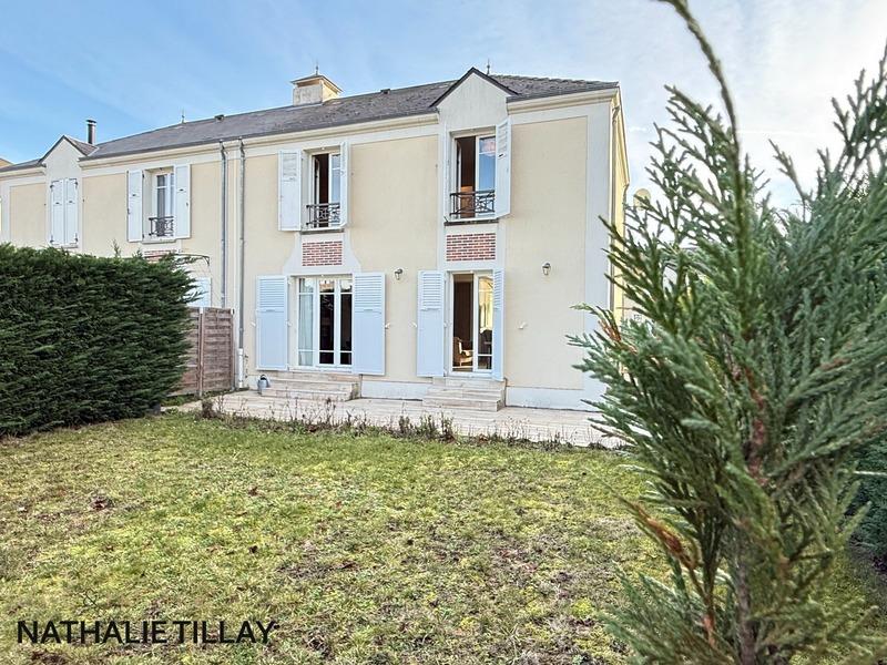 Maison - 94 m² - 4 pièces