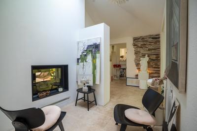 Maison - 300 m² - 8 pièces