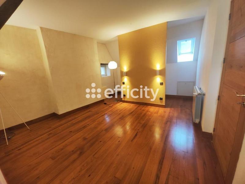 Maison - 170 m² - 5 pièces