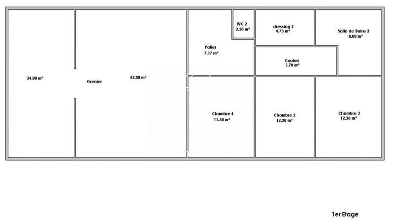 Maison - 241 m² - 7 pièces