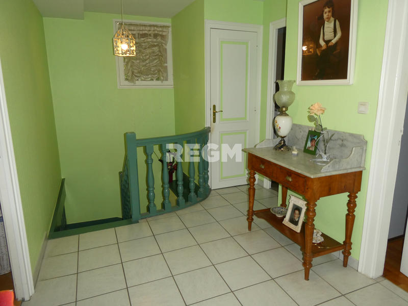 Propriété - 8 191 m² - 11 pièces