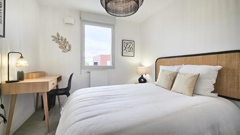 Chambre - 9 m² - 1 pièce