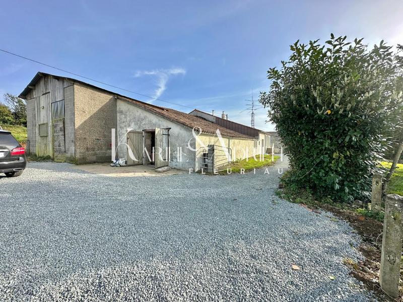 Maison - 171 m² - 7 pièces