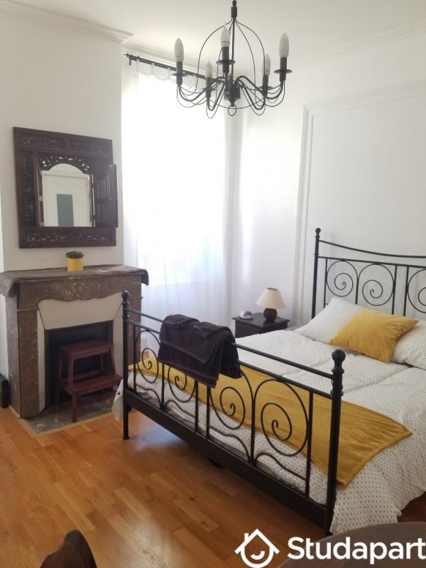 Chambre - 15 m² - 1 pièce