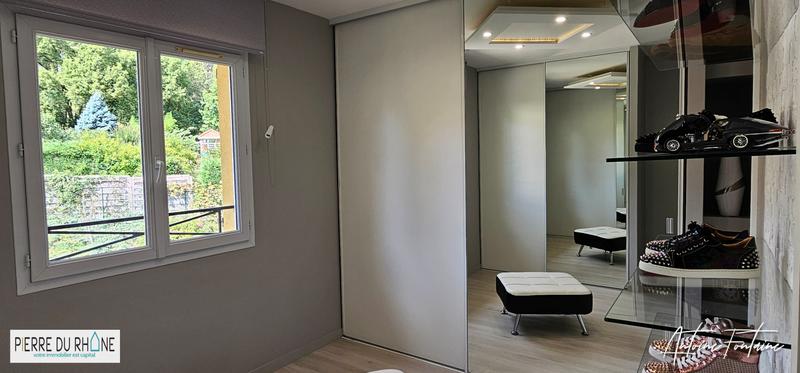 Villa - 152 m² - 6 pièces