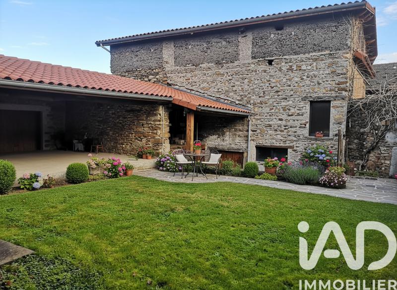 Maison de village - 150 m² - 7 pièces