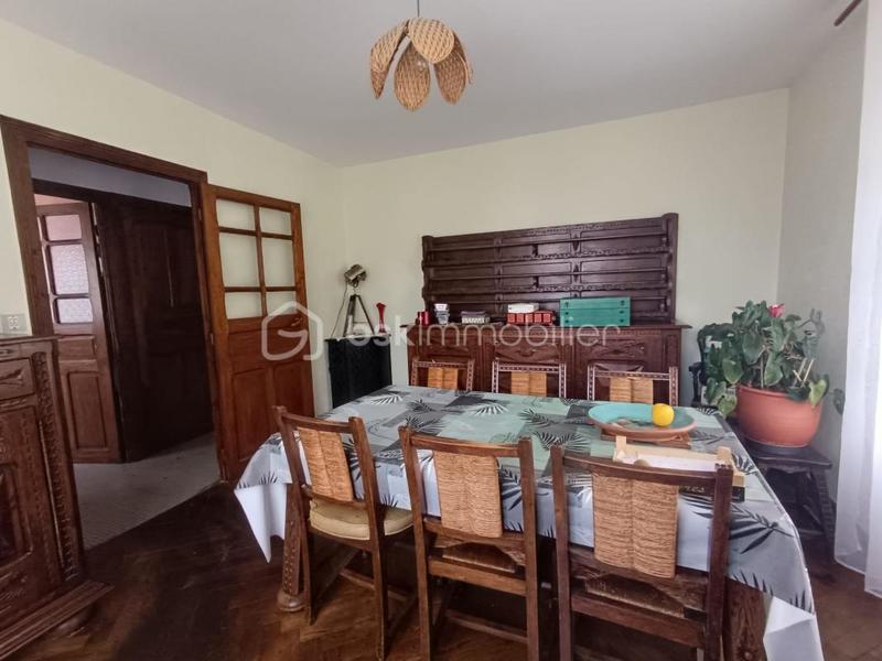 Maison - 120 m² - 5 pièces