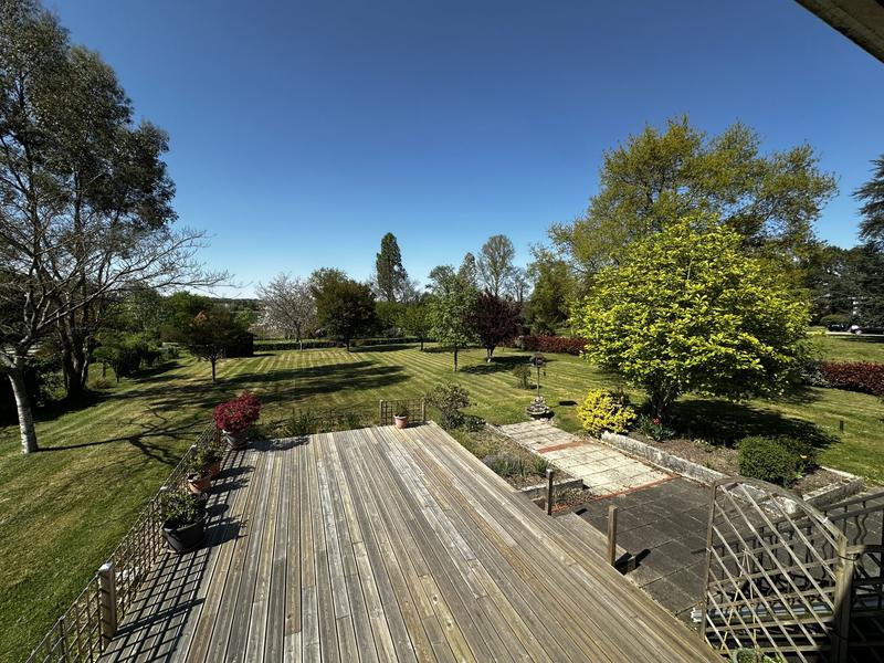 Maison traditionnelle - 100 m² - 5 pièces