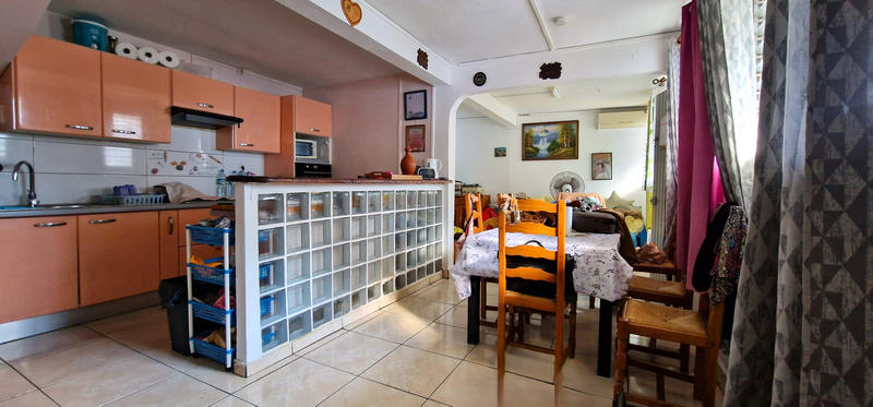 Maison - 82 m² - 4 pièces